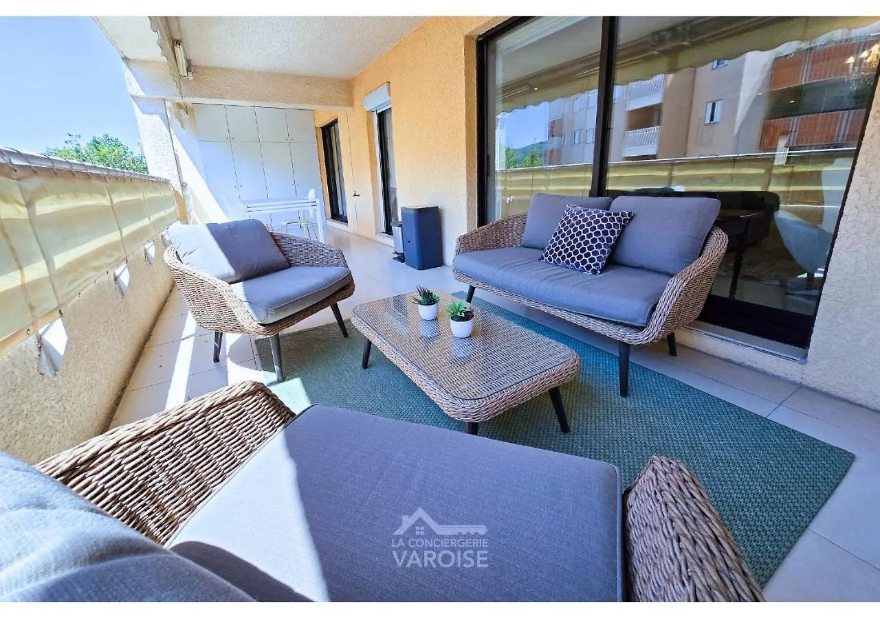 Apartmán Les Gregoriennes T2 Climatise Hyeres Centre-Terrasse-Parking-Wifi