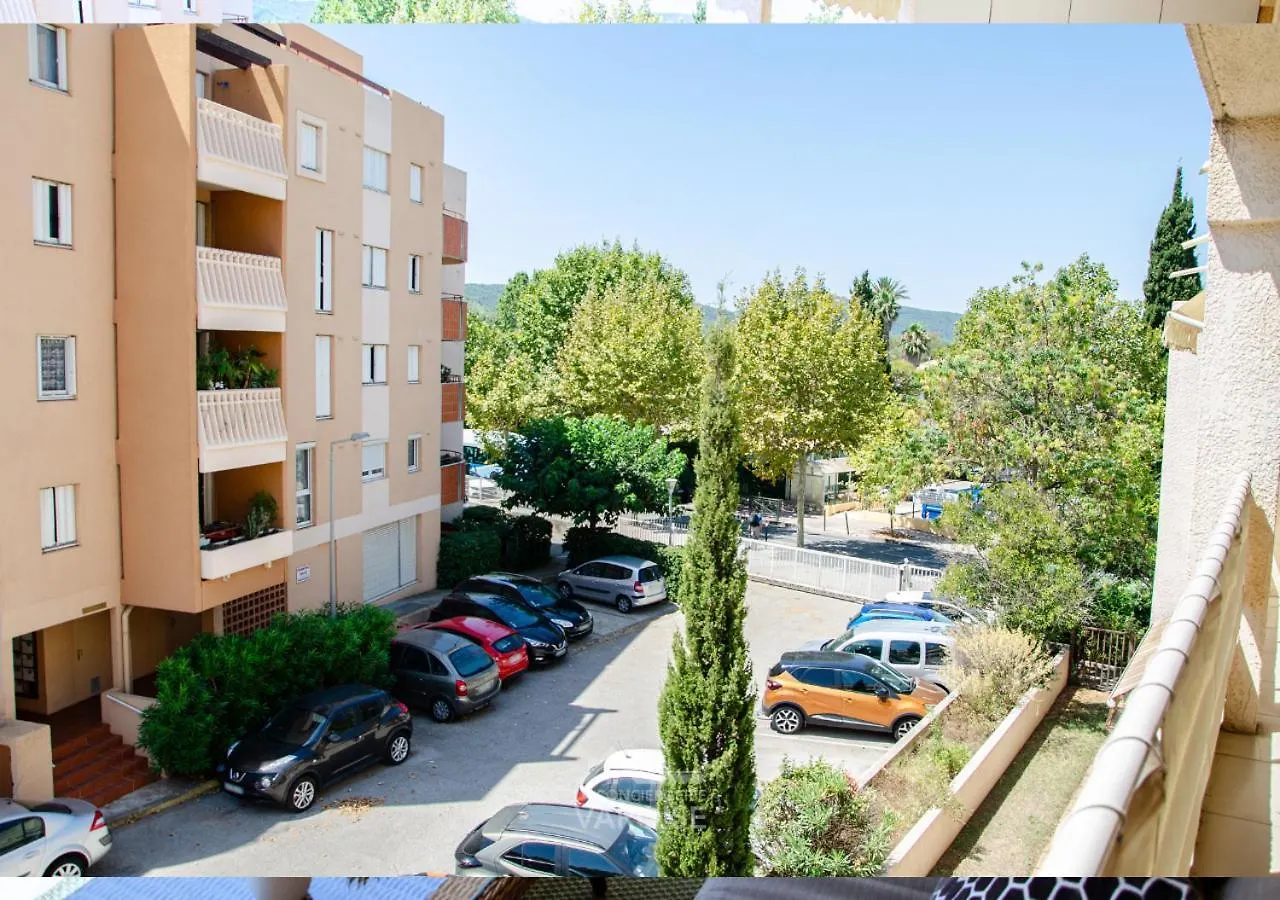 Apartmán Les Gregoriennes T2 Climatise Hyeres Centre-Terrasse-Parking-Wifi 0*,  Francie